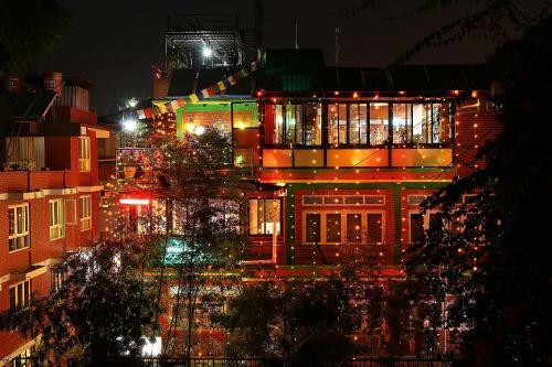 Shangri-la Boutique Hotel
