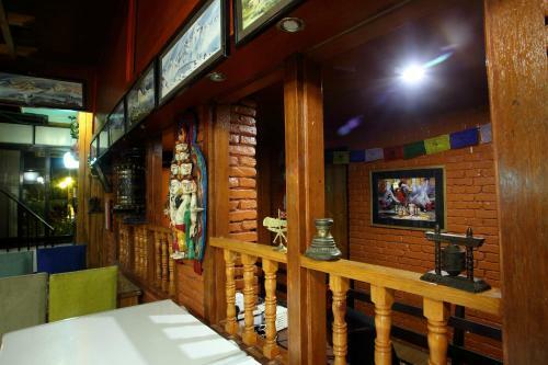 Shangri-la Boutique Hotel