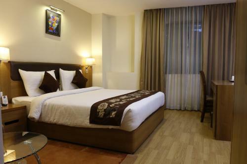 Hotel Mirage Lords Inn