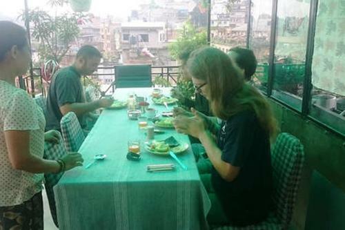 Metro Eco Hotel