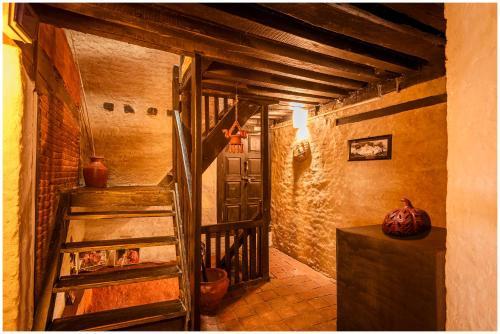 Hostal Hira Guest House