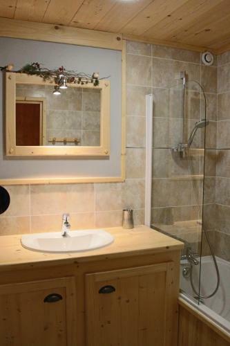 Chalet Avec Jacuzzi
