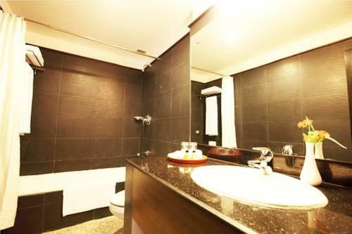 Hotel Tibet International