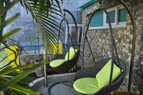 Royal Penguin Boutique Hotel