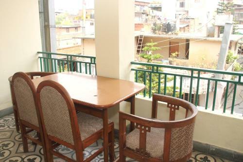 Hotel Trekkers Home