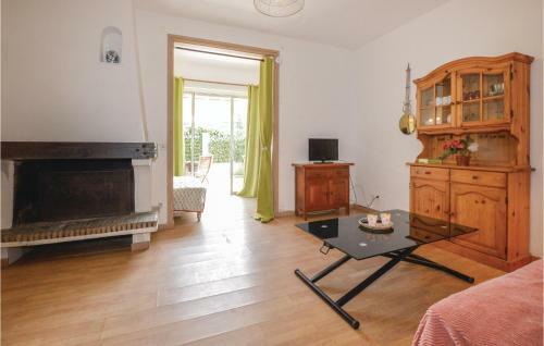 Awesome Home In Borgo W/