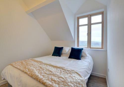 Apartment 4, The Old Stables