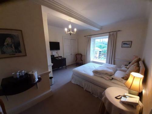 Lovelady Shield Hotel By Paym�n Club