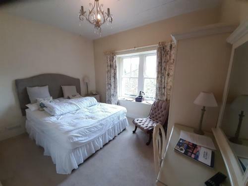 Lovelady Shield Hotel By Paym�n Club