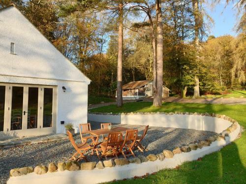 Larch Cottage