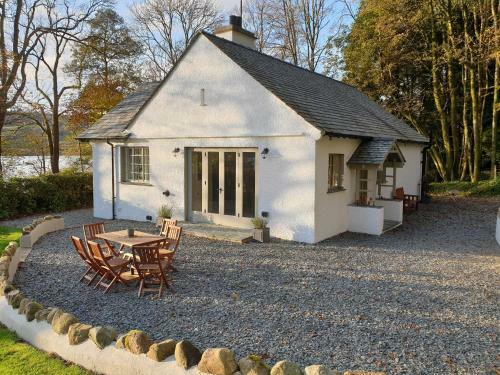 Larch Cottage