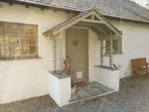 Larch Cottage