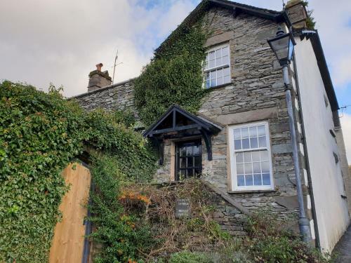 Valentine Cottage