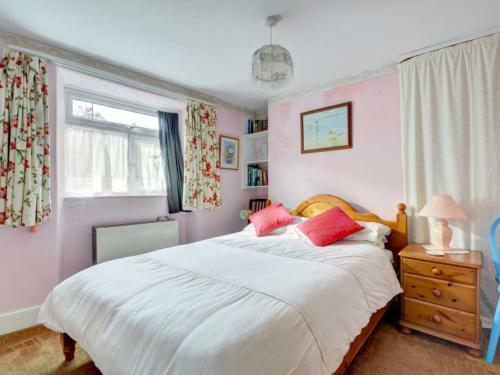 Holiday Home Sailmakers Cottage