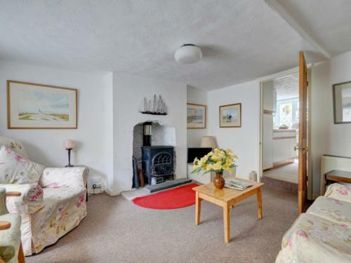 Holiday Home Sailmakers Cottage