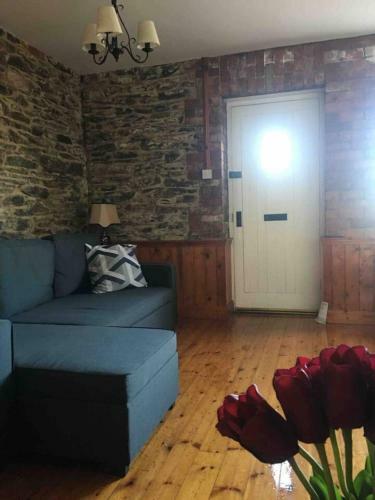 Lovely Apartment Overlooking The Harbour & Bay