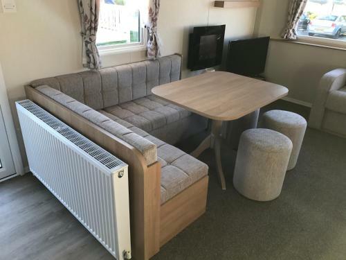Deluxe Caravan Holidays At Craig Tara