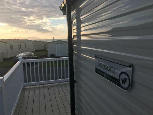 Deluxe Caravan Holidays At Craig Tara