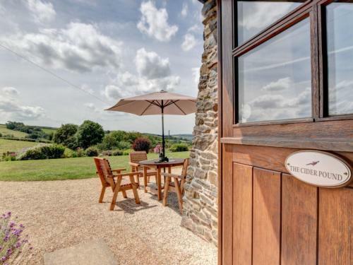 Holiday Home Cider Pound