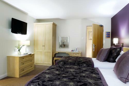 Burntwood Court Hotel
