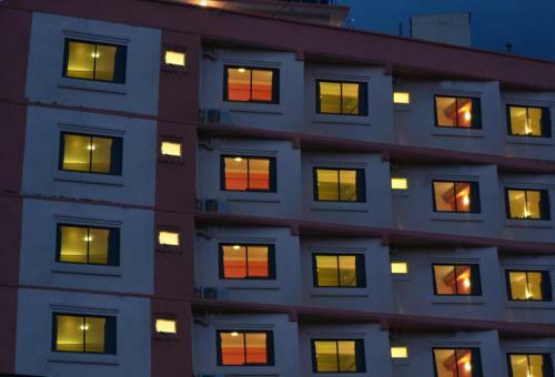 Cascade Hotel