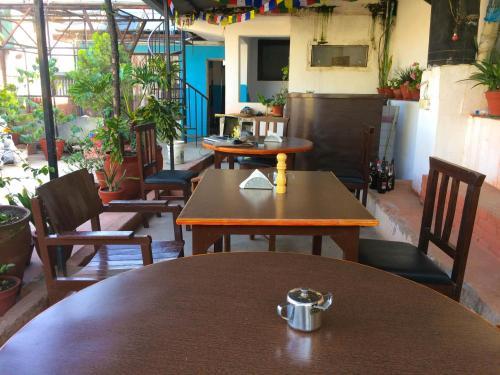 Hostal Holyland Guest House