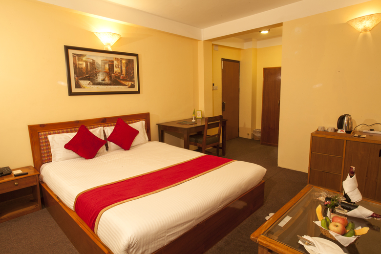 Royal Astoria Hotel