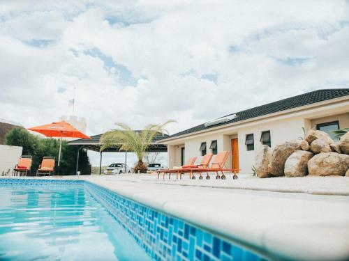 Hostal Otjohotozu Guestfarm