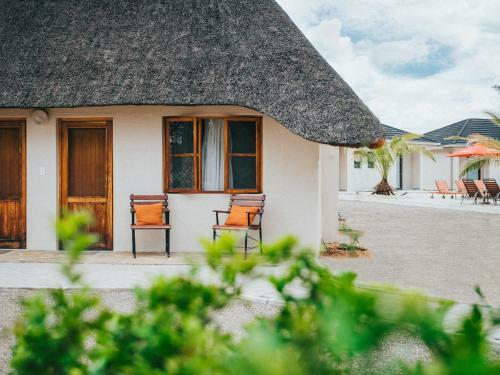 Hostal Otjohotozu Guestfarm