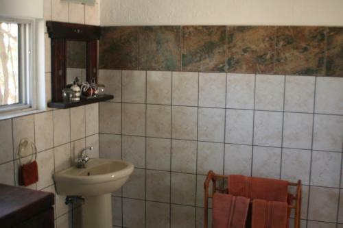 Hostal Otjohotozu Guestfarm