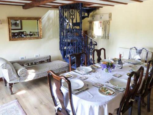 Whitbridge Cottage