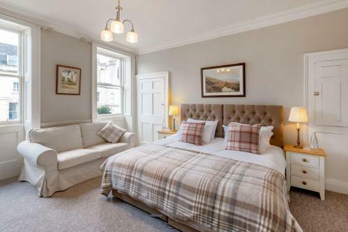 Luxury Two Floor Central Duplex Apartment Free Parking