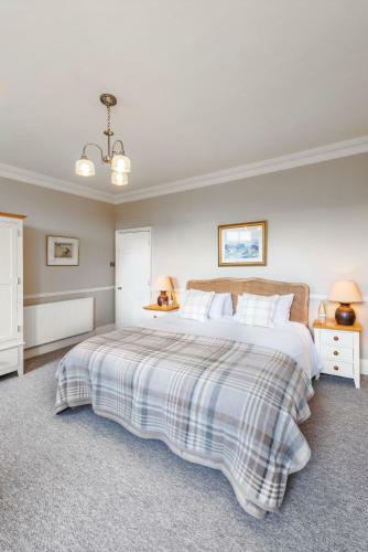 Luxury Two Floor Central Duplex Apartment Free Parking