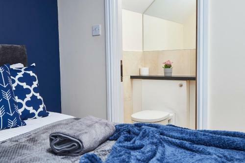 Bath's Most Exclusive Apartment- The Hepburn Suite