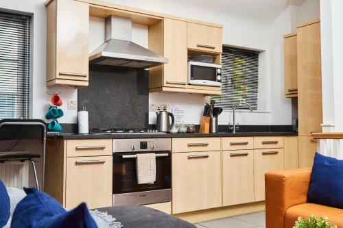 Boutique Bath Apartment Free Parking
