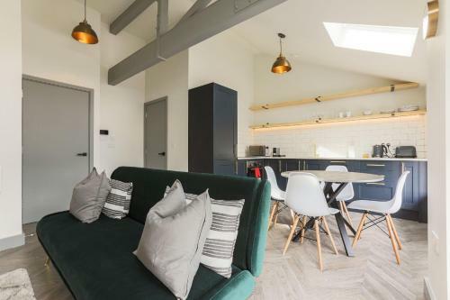 Goodstay Aparthotel By Urban Space