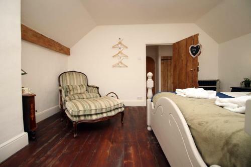Coopers Corner By Staybc
