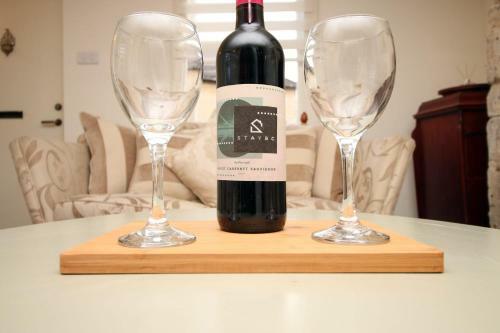 Coopers Corner By Staybc