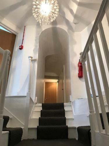 Hotel Chequers Inn
