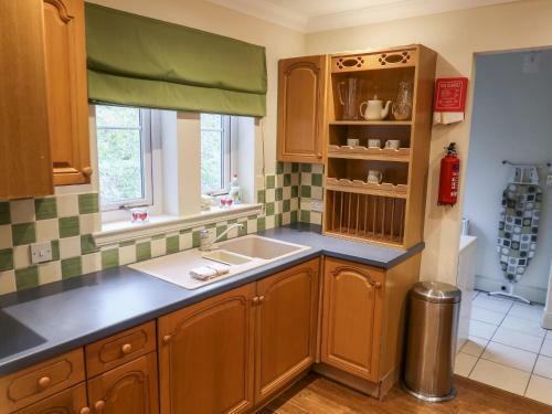 Holiday Home Marcail Cottage