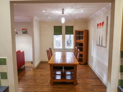 Holiday Home Marcail Cottage
