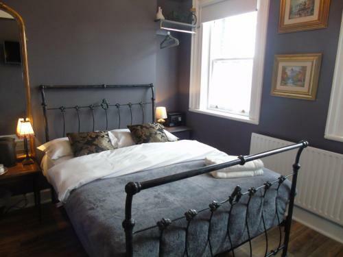 Bed & Breakfast The Warren Belfast - Unique Accommodation