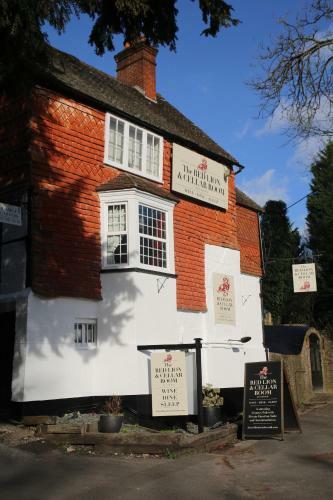 Bed & Breakfast Red Lion & Cellar Room Pub Hotel