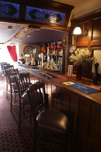 Bed & Breakfast Red Lion & Cellar Room Pub Hotel