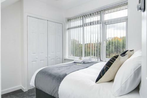 Sca-big House 9min To Nec - Sleeps 4 - Park 3 Vans