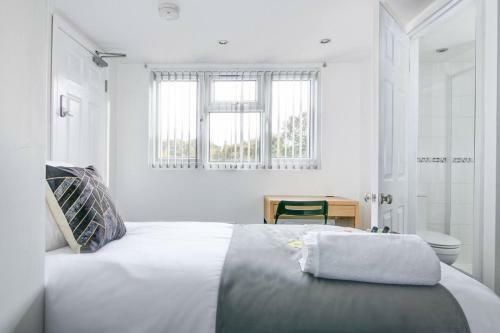 Sca-big House 9min To Nec - Sleeps 4 - Park 3 Vans