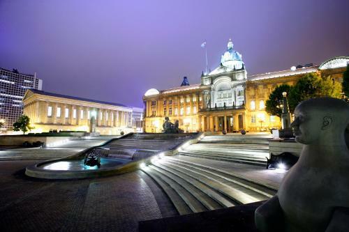 Birmingham Most Central Apartment With Free Secure Parking