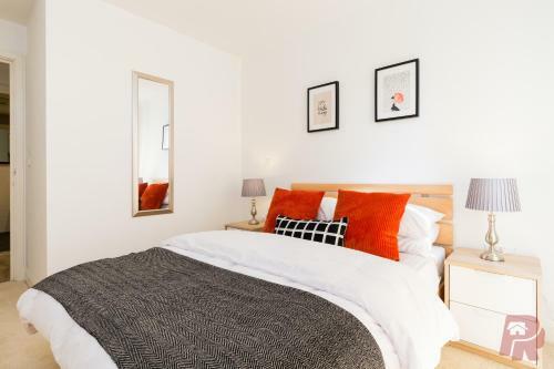 Birmingham Most Central Apartment With Free Secure Parking