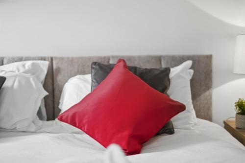 Bed & Breakfast Onyx Serviced Luxury Birmingham City Accommodation