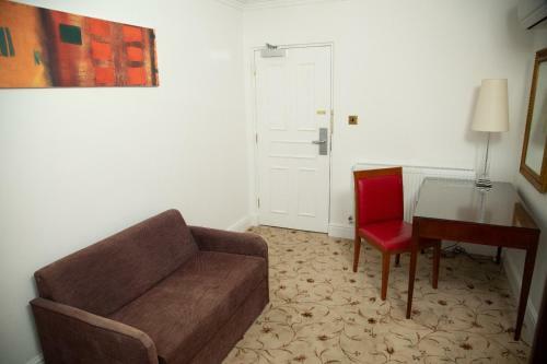Ladbrooke Hotel